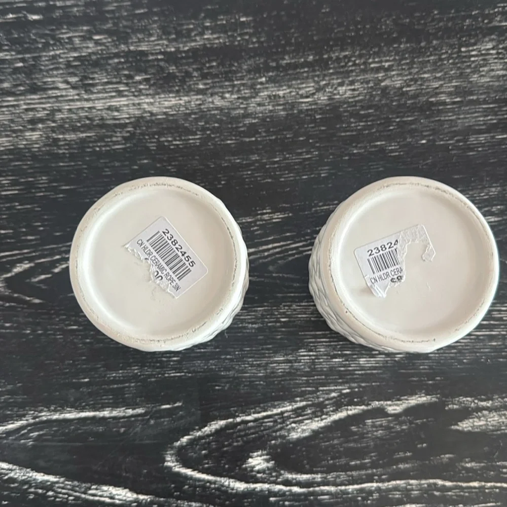 Sur la table basket weave votive holder set of 2